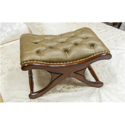 Пуфик в коже