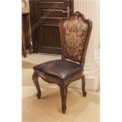 Стул классический в коже