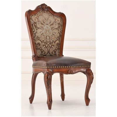 Стул классический в коже