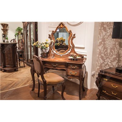 Туалетный столик классика