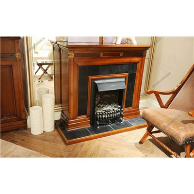 Обрамление камина с основанием