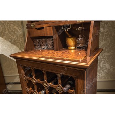 Барный шкаф