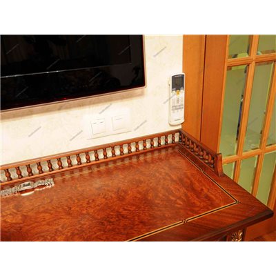 Тумба под телевизор из дерева высокая