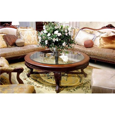 Классический журнальный стол