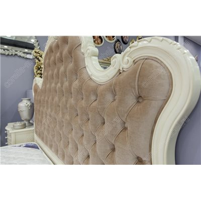 Классическая кровать в ткани (матрац 2.0*1.8)