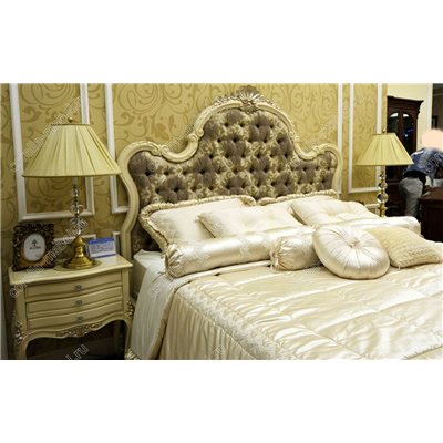 Классическая кровать в ткани (матрац 2.0*1.5)