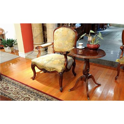 Классический кофейный столик "Арфа"