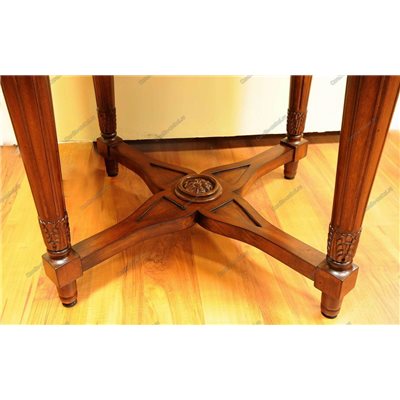 Кофейный столик